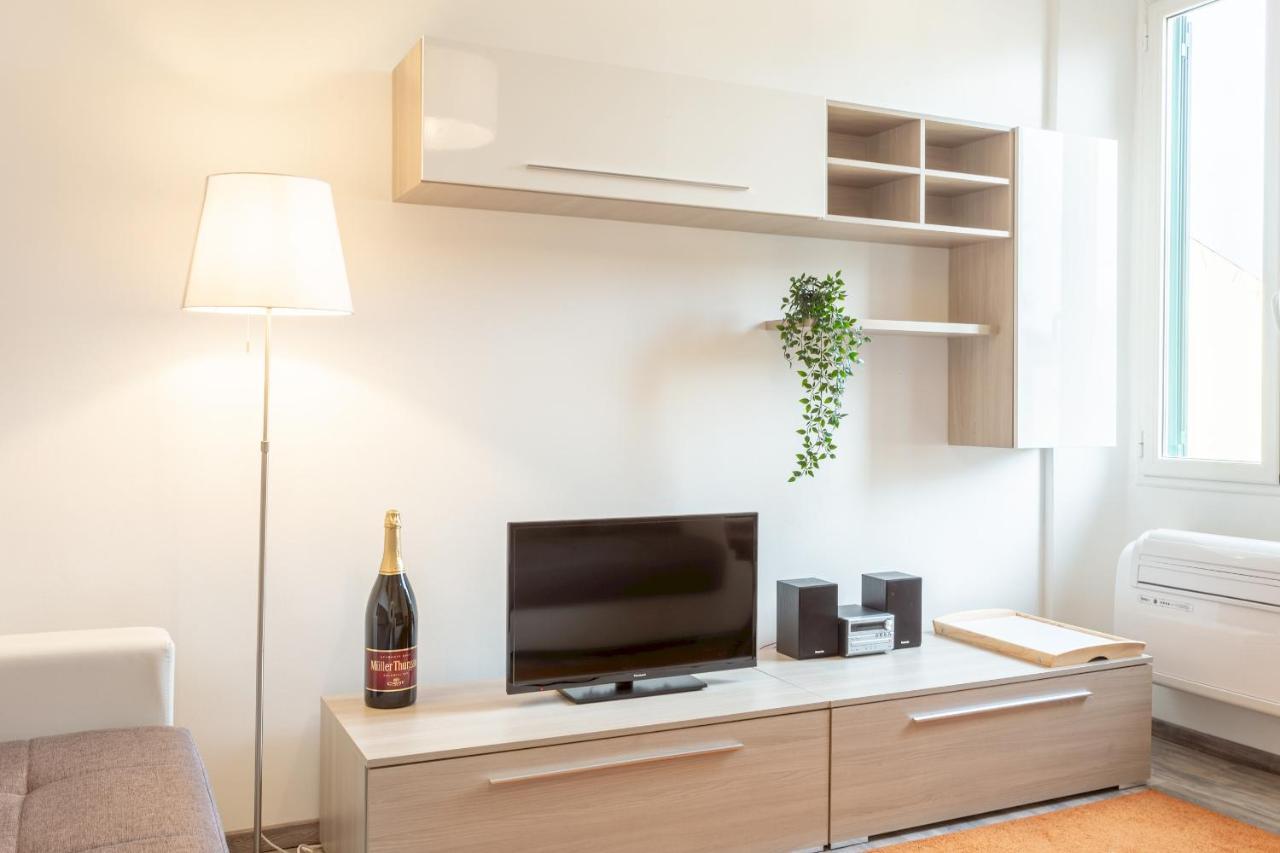 Verdi 185 By Pleiades Home Livorno Exteriör bild